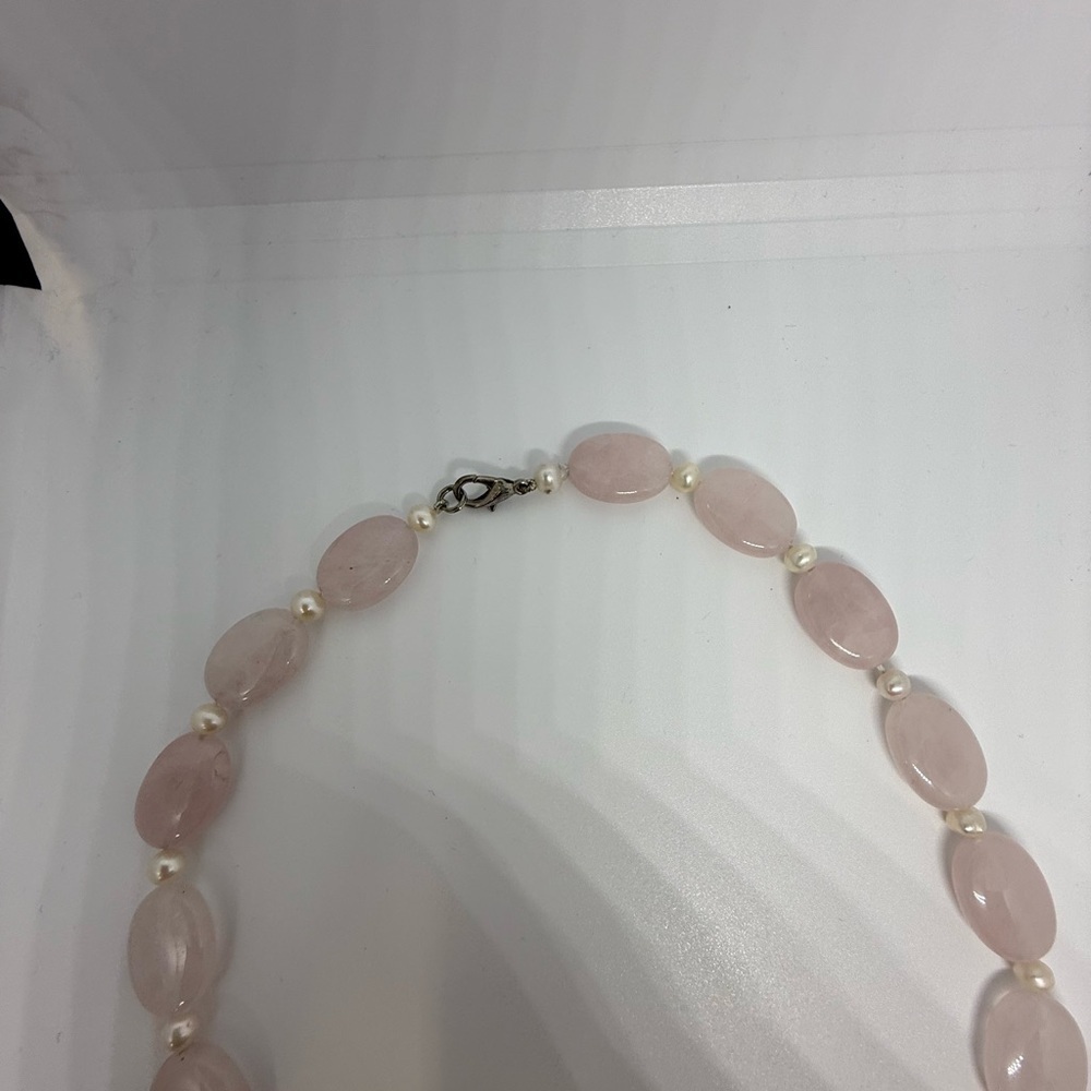 Vintage Rose Quartz Oval Bead Necklace 17” - Picture 3 of 4